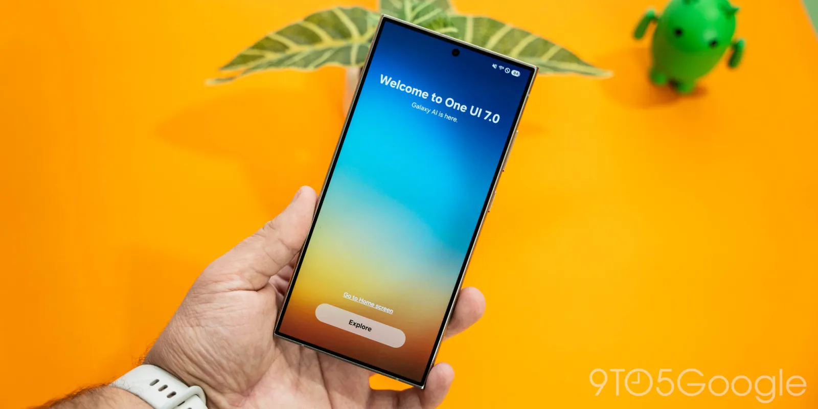 ନୂତନ AI ଫିଚର ବିଶିଷ୍ଟ ନୁତନ ଡିଜାଇନ୍ ସହିତ UI 7 Samsung Beta ମାର୍କେଟ କୁ ଆସିଲା। ଆସନ୍ତୁ ଜାଣିବା